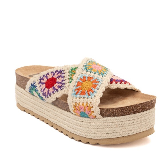 Dirty Laundry Shoes - Dirty Laundry Plays Platform Crochet Espadrille Sandals - multi, size 6/36.5